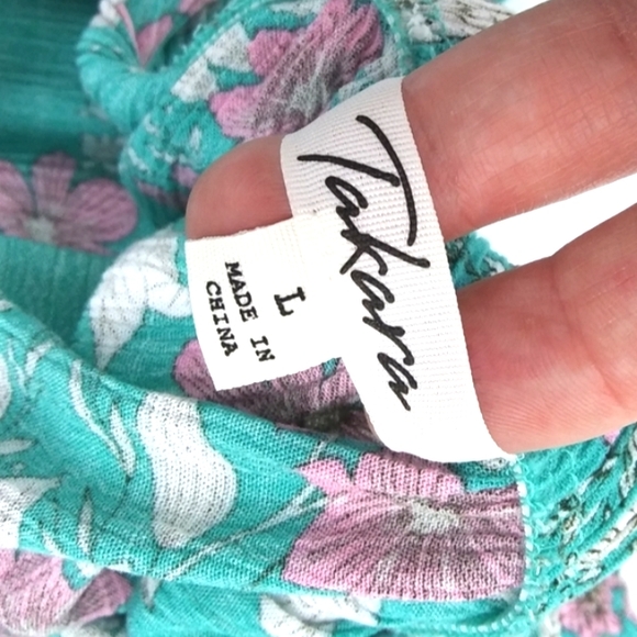 *SOLD* TAKARA Cherry Blossom Print Off Shoulder Romper - Picture 6 of 9